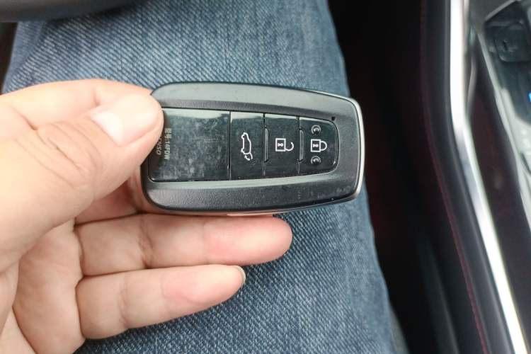 Used Toyota Crown Kluger 2021 2.5L HEV Four-Wheel Drive Flagship Edition Vehicle Key