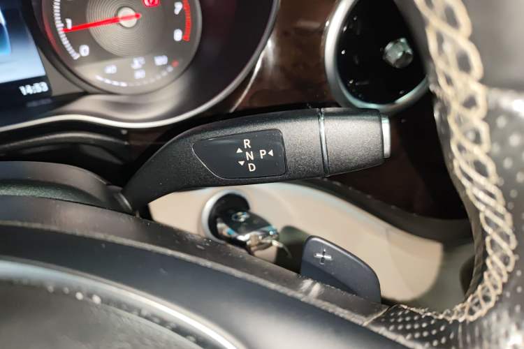 Used Mercedes-Benz V-Class 2016 V 260 Prestige Edition