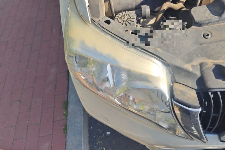 Used Toyota Prado 2014 2.7L Automatic Standard Edition Right Front Headlight