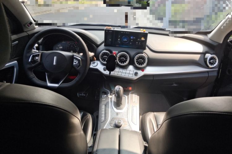 Used Wey VV7 New Energy 2020 PHEV 2.0T Flagship Model Center Console