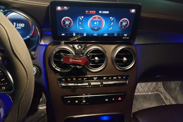 Used Mercedes-Benz GLC 2021 GLC 260 L 4MATIC Luxury Model