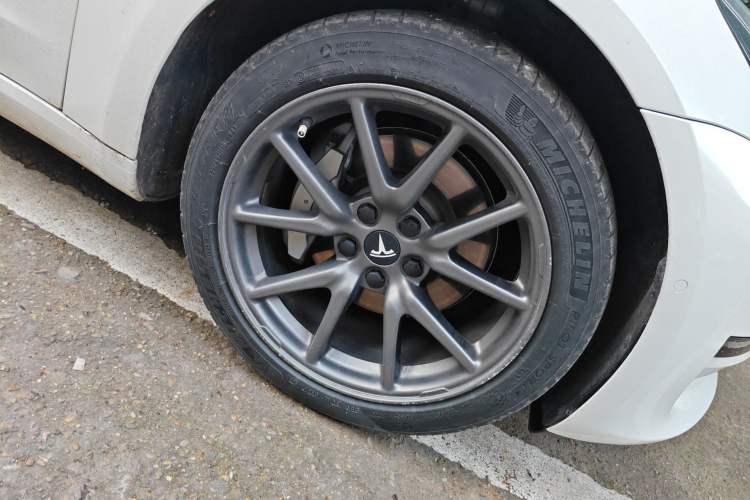 Used Tesla Model 3 2020 Standard Range Rear-Wheel Drive Upgraded Version