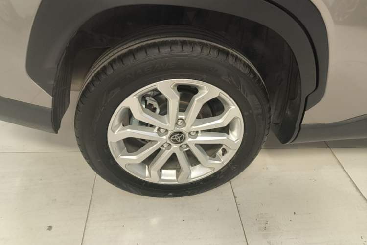 Used Toyota FRONTLANDER 2024 2.0L CVT Elite Plus Edition