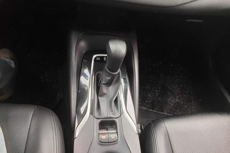 Used Toyota Levin 2021 Dual-Engine 1.8H E-CVT Luxury Edition
