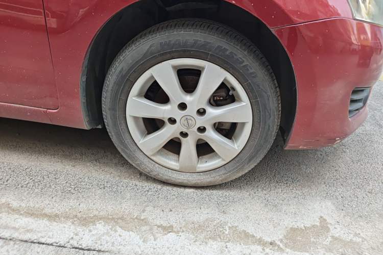 Used Nissan Tiida 2011 1.6L CVT Comfort Model