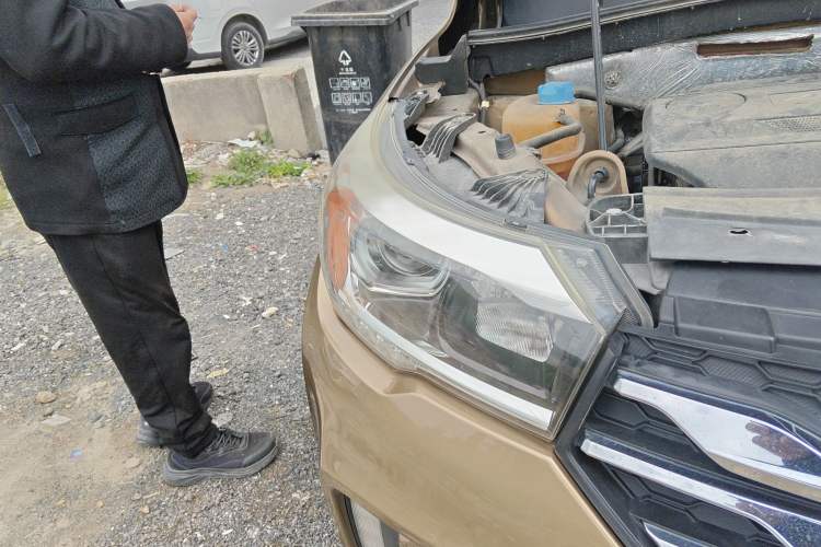 Used GAC Trumpchi GS4 2016 235T G-DCT Luxury Edition Right Front Headlight