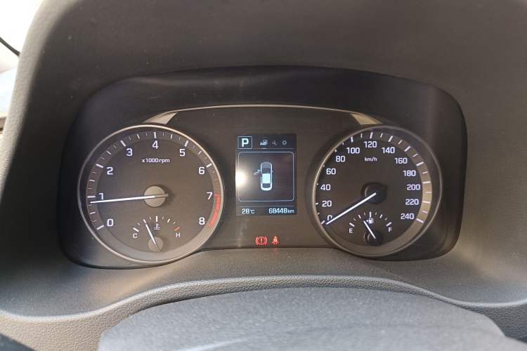 Used Hyundai Elantra (6th Generation / Lingdong) 2016 1.6L Automatic ZhiXuan – Elite Version