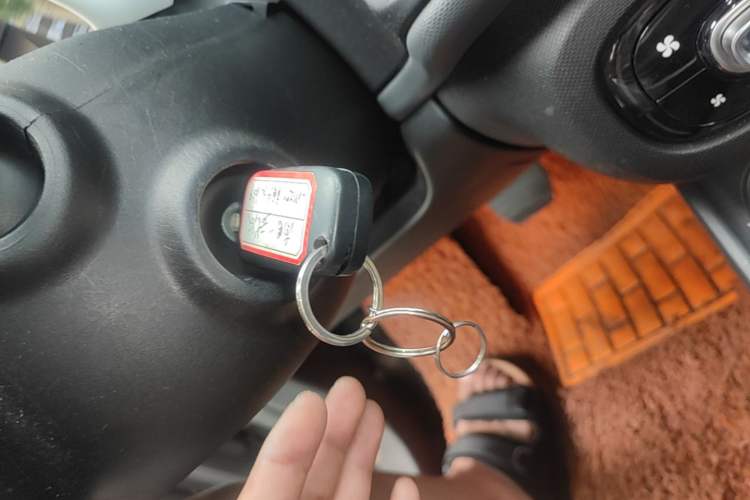 Used smart fortwo 2015 1.0L 52 kW hardtop Dynamic version
