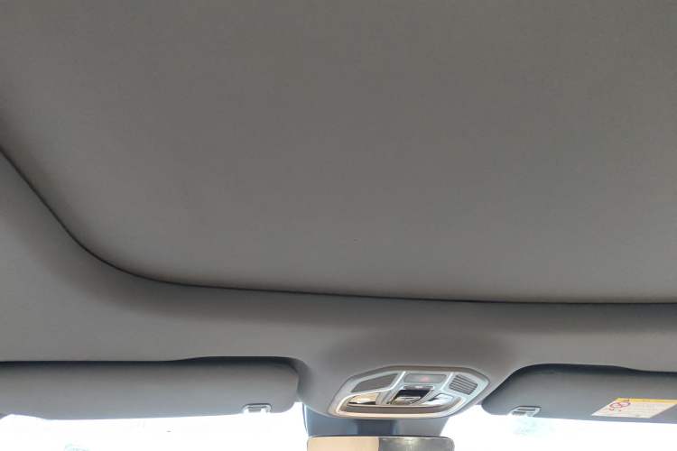 Used Geely Galaxy Xingjian 7 EM-i 2025 120km Flagship Edition
