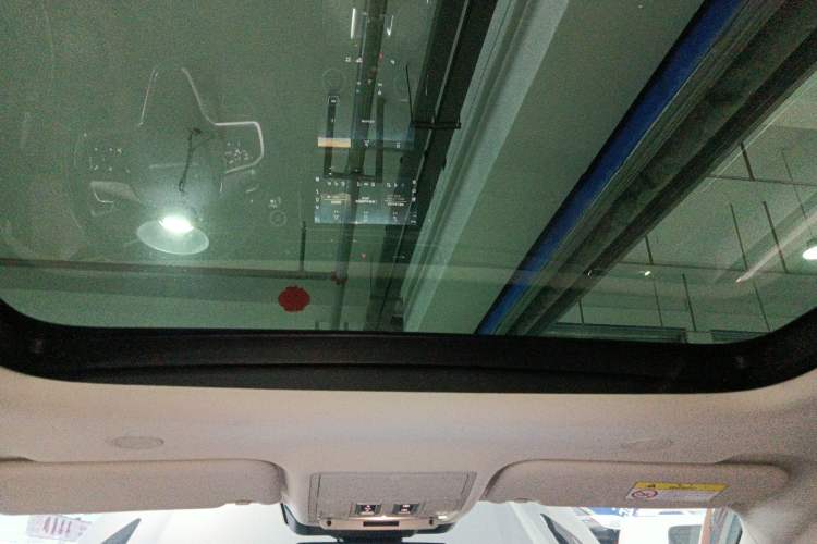 Used Land Rover Range Evoque 2022 Facelifted Aurora L 249 PS R-Dynamic HSE Luxury Edition
