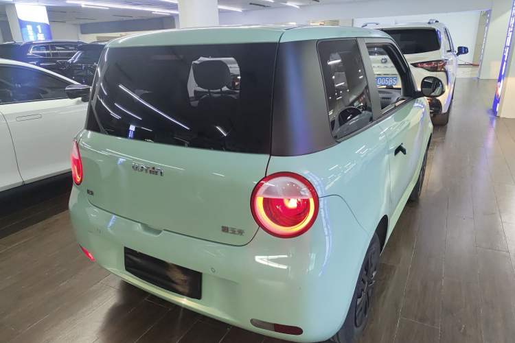 Used CHANGAN NEVO Lumin 2022 301km Honey-Sweet Version
