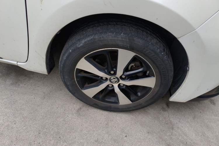 Used Toyota Levin Hybrid E+ 2019 1.8L PH GS E-CVT Elite Edition Right Front Wheel Hub