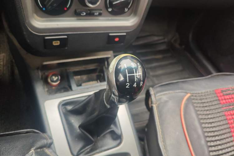 Used Geely Auto Liberty Ship 2012 1.3L Manual Fashion Edition III