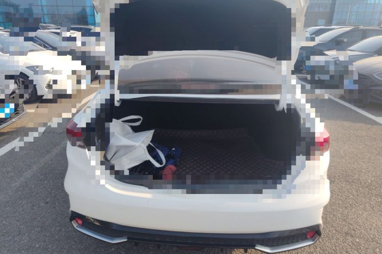 Used Kia K3 2023 1.5L CVT Luxury Edition Trunk