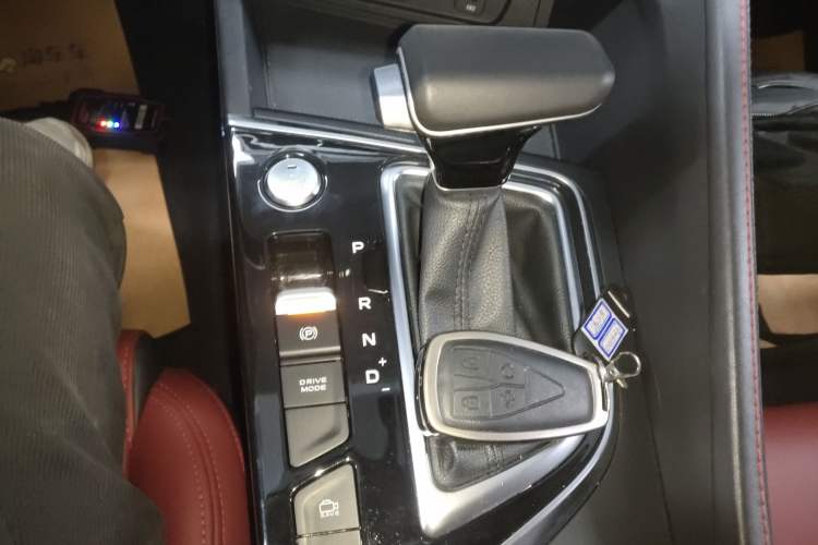 Used CHANGAN Eado 2020 PLUS Blue Whale NE 1.4T GDI DCT Flagship Model Gear Lever