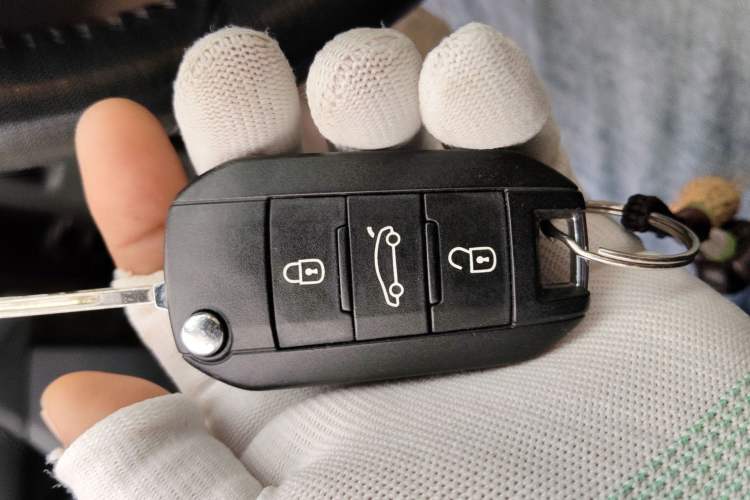 Used Peugeot 408 2014 1.8L Automatic Luxury Edition
