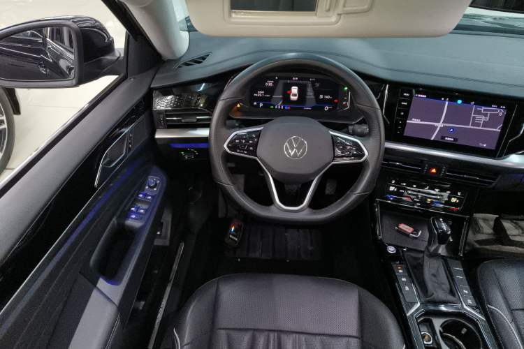 Used Volkswagen Passat 2023 Restyled 330TSI Starry Luxury Edition