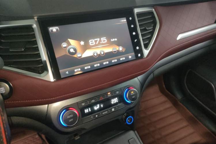 Used Haval H6 Coupe 2020 Smart Connect Version 1.5T Automatic Two-Wheel Drive Elite Model
