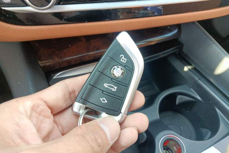 Used BMW 5 Series 2018 528Li Launch Special Edition
