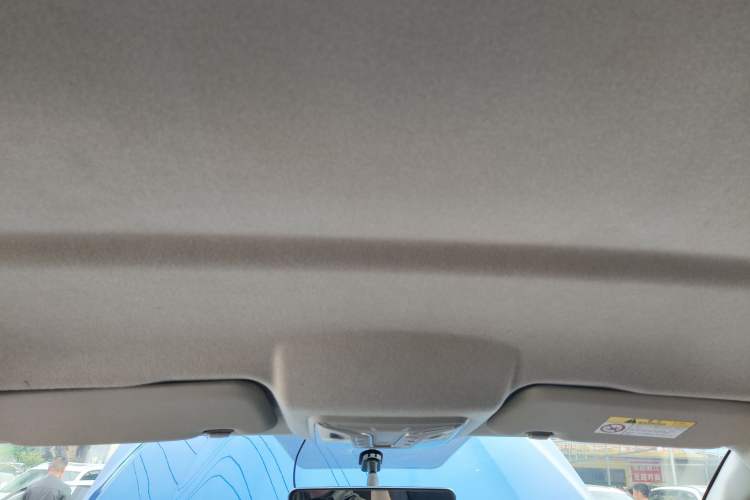 Used Great Wall Poer 2021 2.0T Commercial Version Automatic Diesel 4x4 Elite Long-Box GW4D20M Headliner