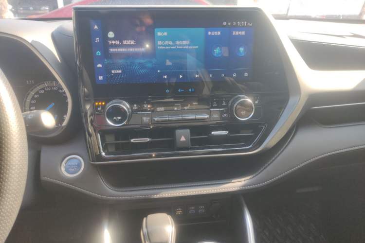 Used Toyota Highlander 2022 Dual-Engine 2.5L Four-Wheel Drive Prestige Version 7 Seats
