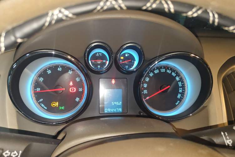 Used Buick GT 2012 GT 1.6L Manual Entry-Level Model