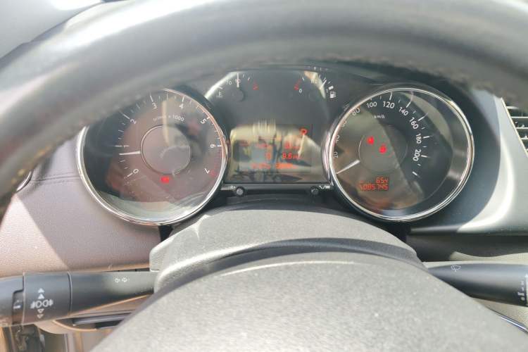 Used Peugeot 3008 2015 2.0L Automatic Trend Edition