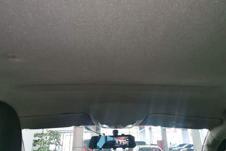 Used Great Wall Poer 2021 2.0T Commercial Version Automatic Diesel Two-Wheel Drive Elite Trim with Long Bed – GW4D20M Headliner