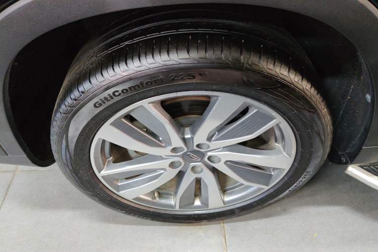 Used Geely Auto Haoyue 2022 1.8TD Automatic Prestige 7-Seater
