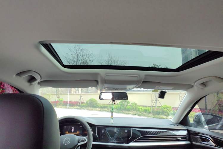 Used Volkswagen Passat 2024 280TSI Business Edition
