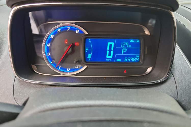 Used Chevrolet Trax 2016 1.4T Automatic Two-Wheel Drive Luxury Version Odometer Close Up