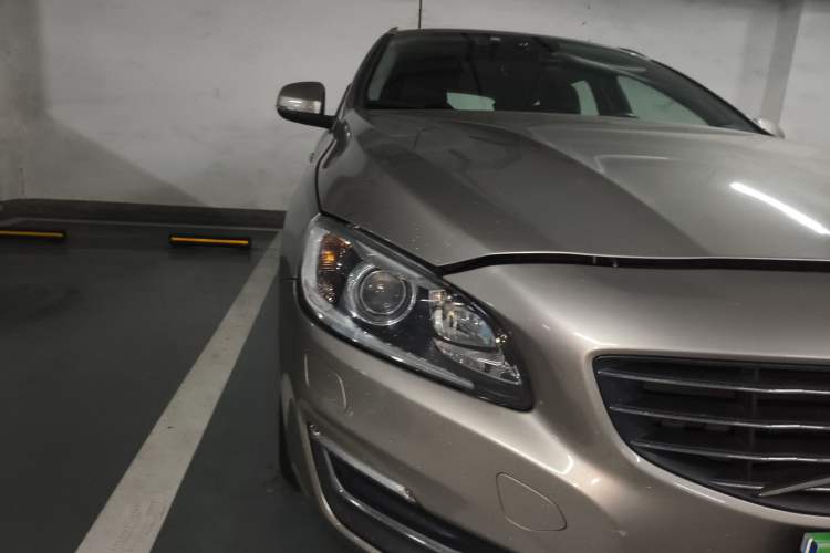 Used Volvo V60 2015 T5 Zhiya Edition
