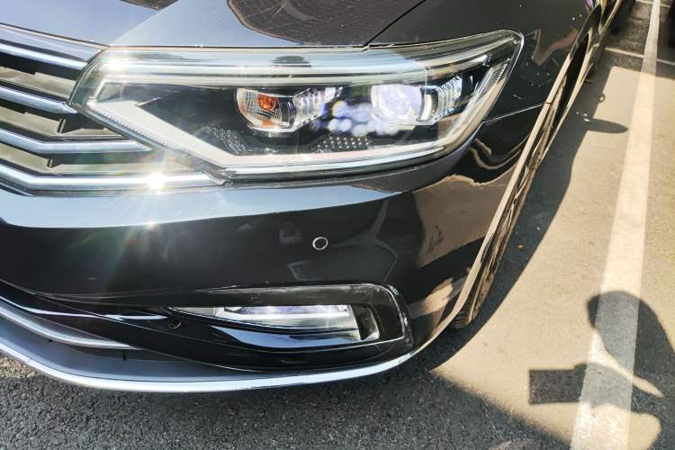 Used Volkswagen Magotan 2020 330TSI DSG Leading Model
