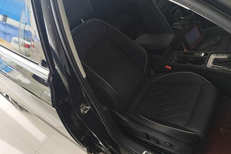 Used Volkswagen Magotan GTE Plug-in Hybrid 2022 GTE Luxury Model
