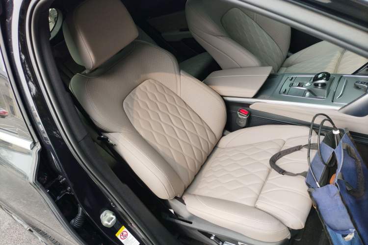 Used BYD Tang New Energy 2025 Intelligent Driving Version DM-i 115KM Flagship Edition Right Front Seat