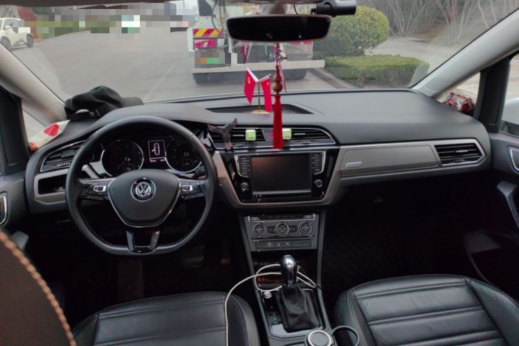 Used Volkswagen Touran 2018 Volkswagen Touran L 280TSI DSG Boundary Edition 7 Seats China V Emission Standard