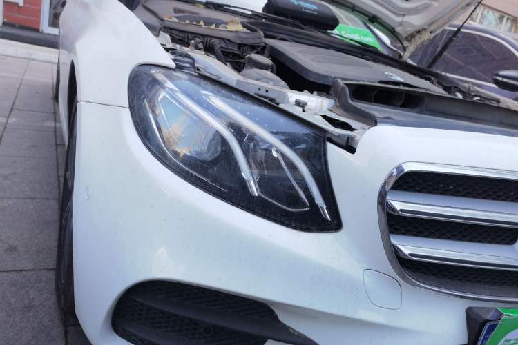 Used Mercedes-Benz E-Class 2020 E 300 L Sporty and Stylish Model
