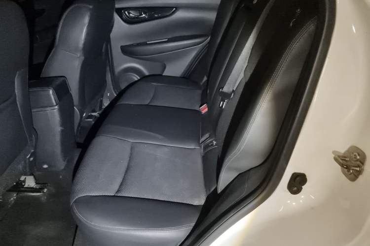 Used Nissan Qashqai 2017 2.0L CVT Smart Enjoyment Version China V Standard