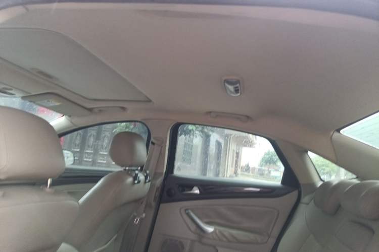 Used Ford Mondeo 2011 2.0L GTDi 200 Fashion Edition