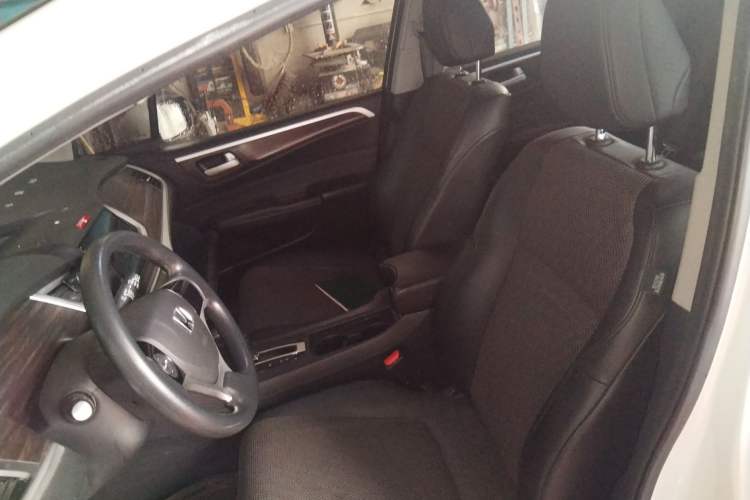 Used Honda Jade 2017 1.8L automatic Comfort version 5 seats