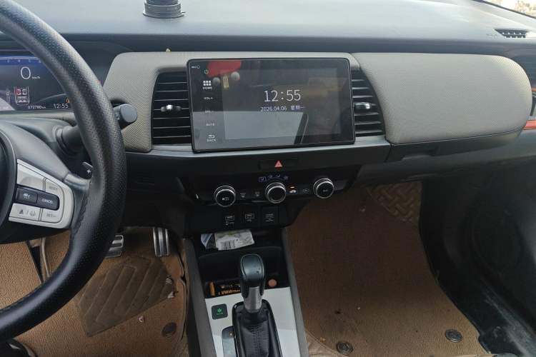 Used Honda LIFE 2021 1.5L CVT SPO-SS Dynamic Edition Audio And AC Panel