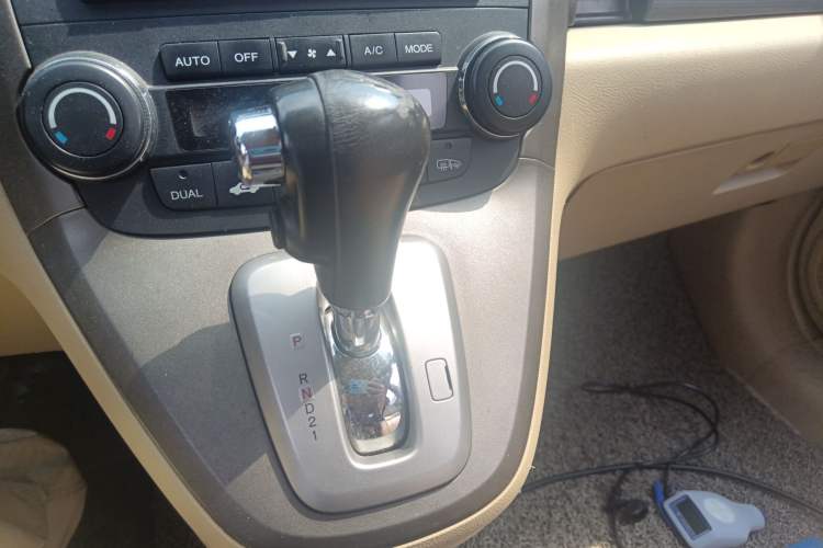 Used Honda CR-V 2007 2.4L automatic four-wheel drive luxury edition Gear Lever