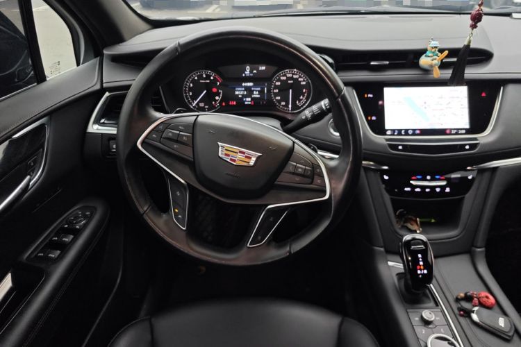 Used Cadillac XT5 2023 2.0T Two-Wheel-Drive Fashion Edition Steering Wheel