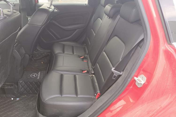 Used Mercedes-Benz B-Class 2012 B 200
