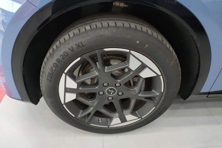 Used Hongqi Tiangong 06 2025 660 Four-Wheel Drive Version