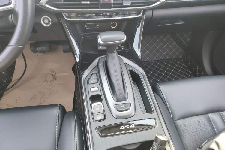 Used GAC Trumpchi GS4 2022 270T Automatic Smart Drive Navigation Edition Gear Lever