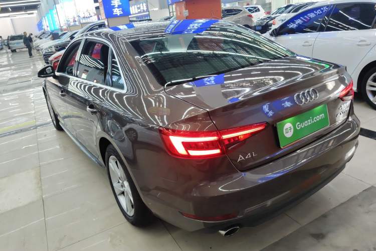 Used Audi A4L 2017 Plus 40 TFSI Ambition Model Rear Left 45 Deg