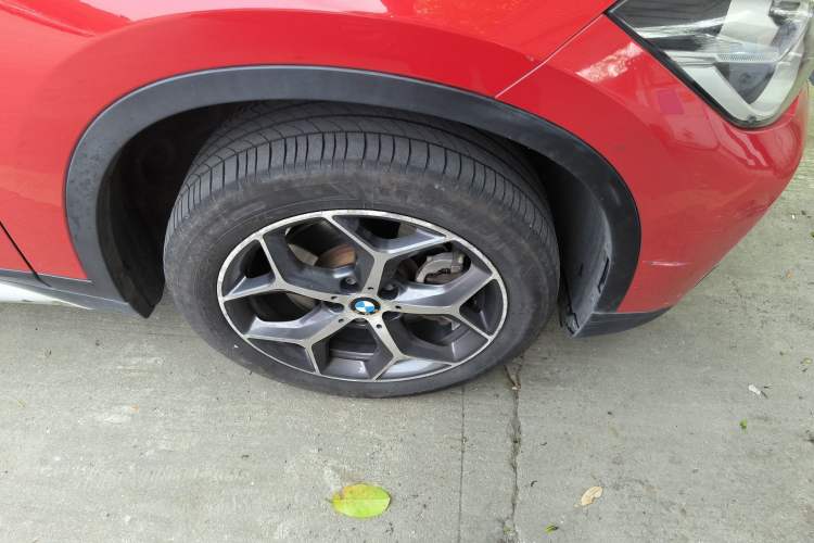 Used BMW X1 2018 xDrive20Li Luxury Edition Right Front Wheel Hub