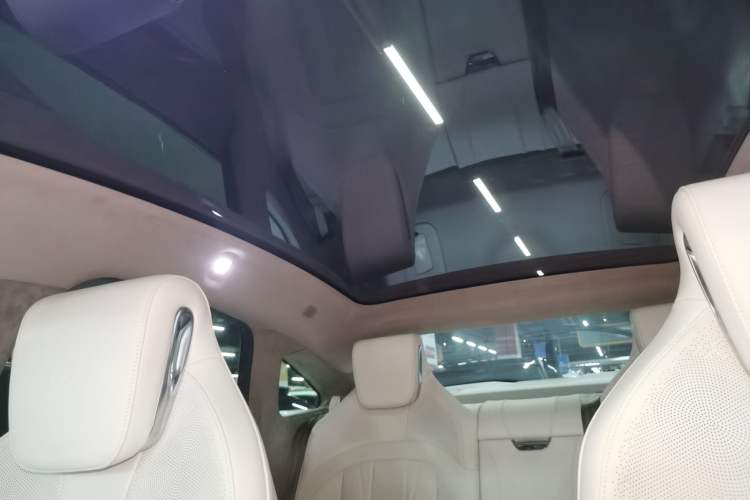 Used IM L7 2022 Pro Model Headliner