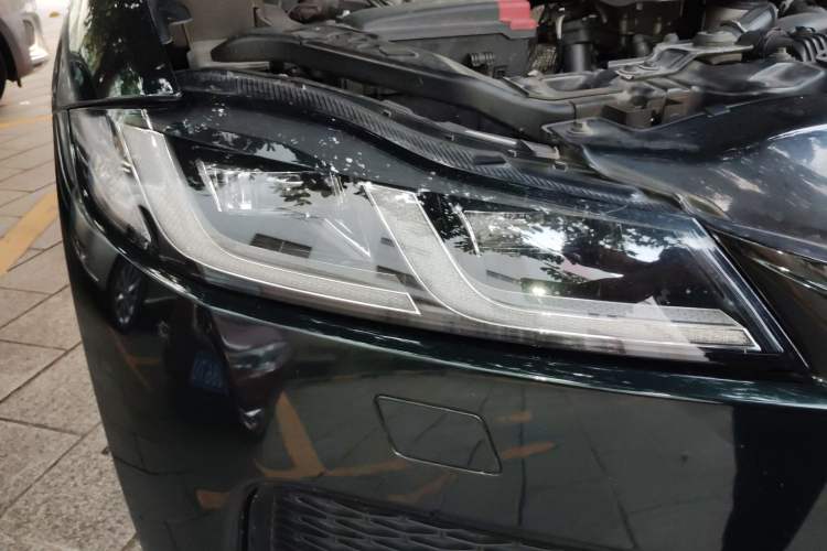 Used Jaguar F-PACE 2023 P250 R-Dynamic BLACK